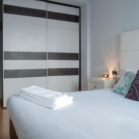 Av Premio Real 16 Apartment Gijon Luaran gambar